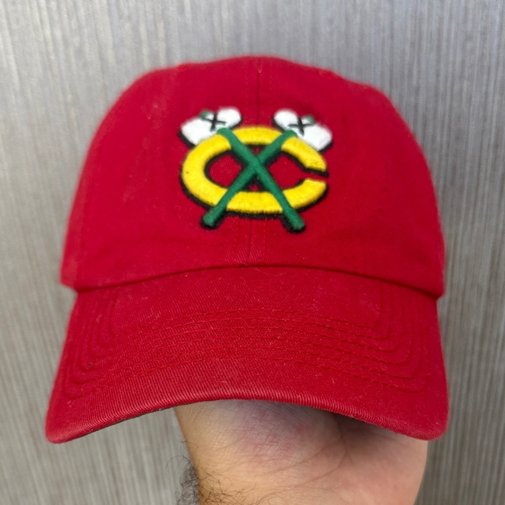 Blackhawks Red ‘47 Hat with C Logo - Fitted sz XL